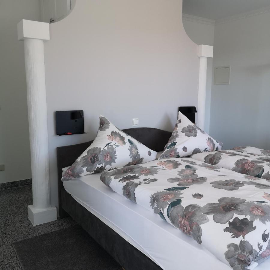 Haus Marvin Hotel Dottingen  Luaran gambar